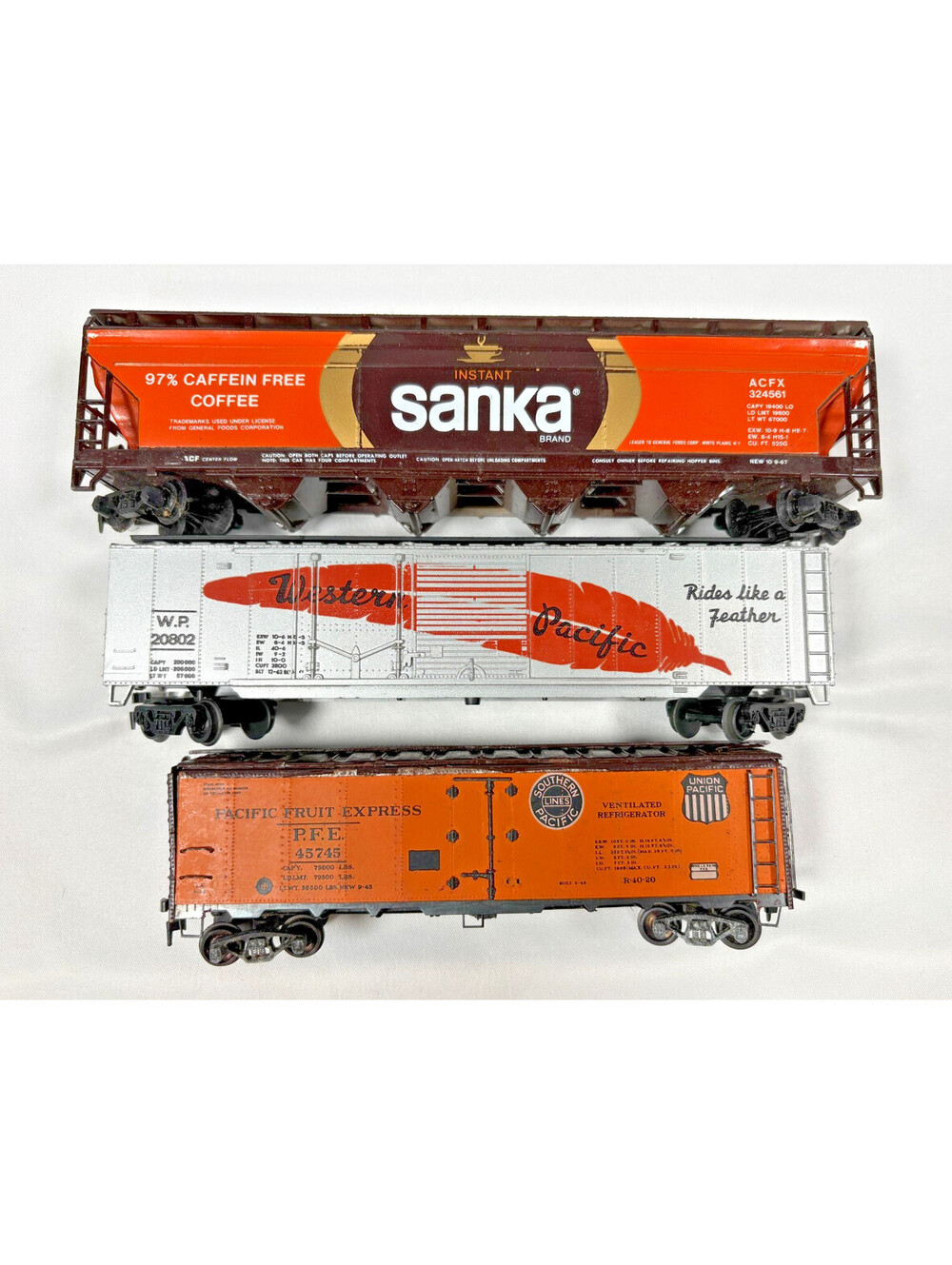 HO Scale Freight Train Car Lot Pacific Fruit Express Western Pacific Sanka